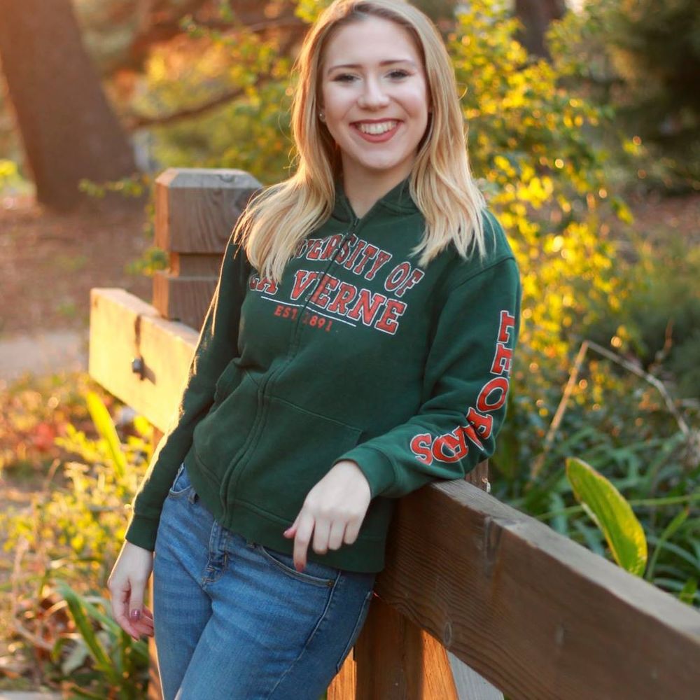 Meet your Posher, Haylee